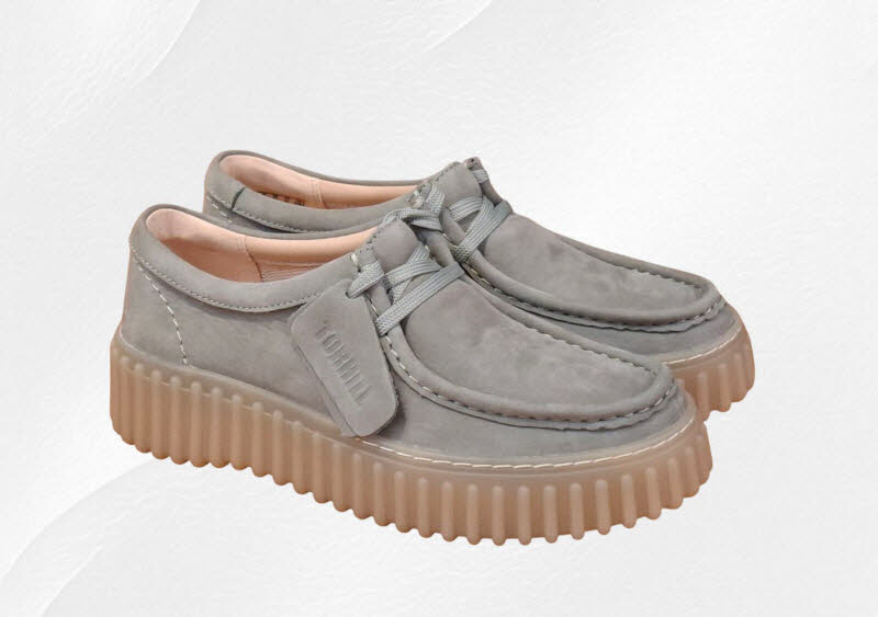 CLARKS Torhill Bee Light Green Nub.
