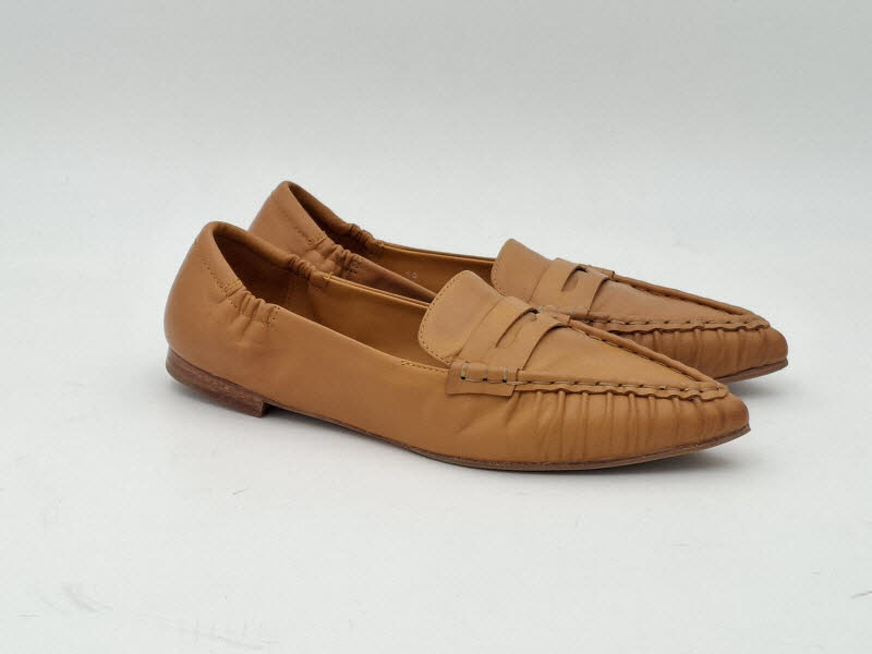 Rebecca White Slipper Wash Nappa Yolk