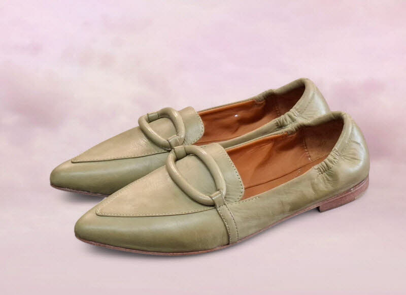 Rebecca White Slipper Wash Nappa Olive