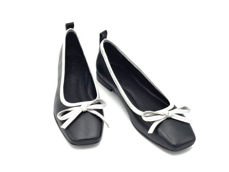Rebecca White Ballerina Black