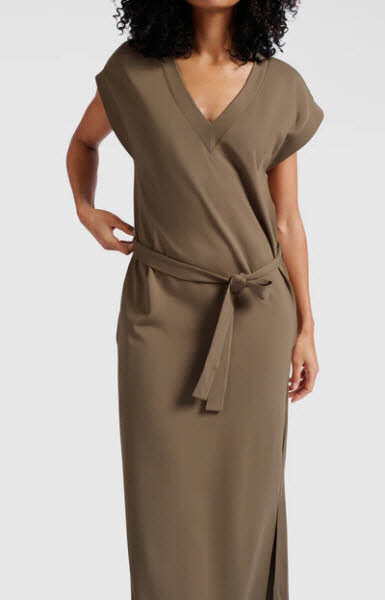 Yaya Kleid mit V-Ausschnitt und Bindegürtel