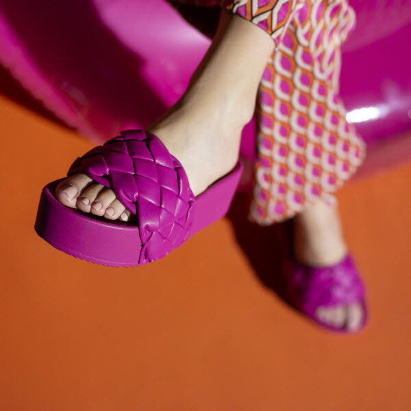 Colors of Calofornia Artcrafts International SpA Pantoffel Plateau Fuxia