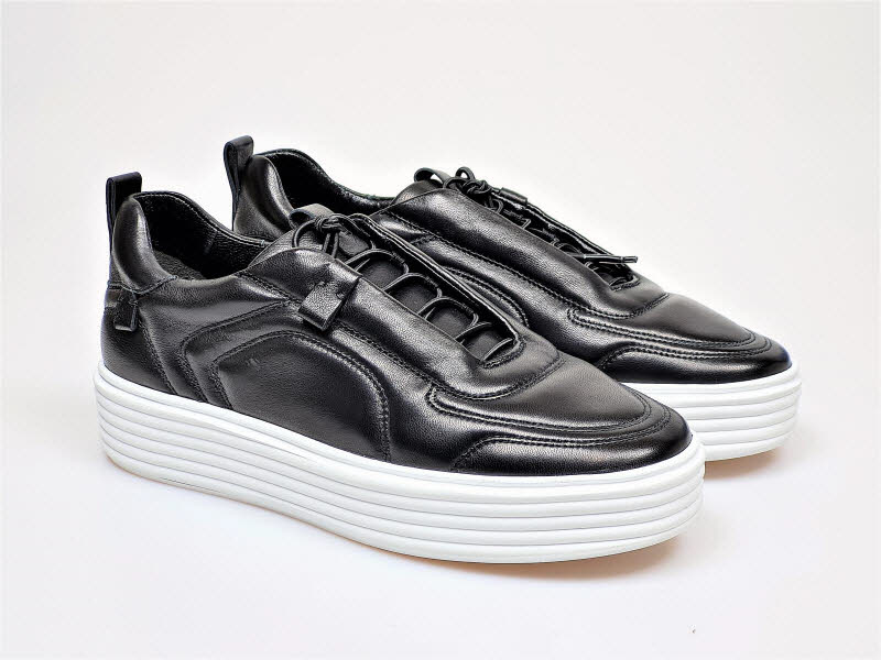 K&S Sneaker schwarz