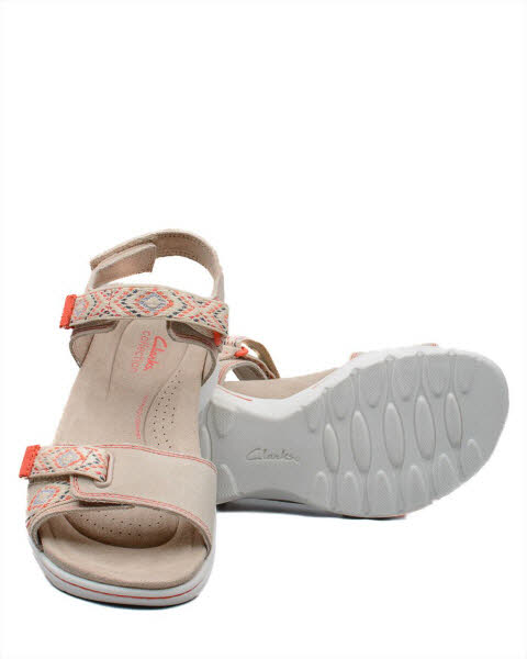 CLARKS Amanda Sprint Sand