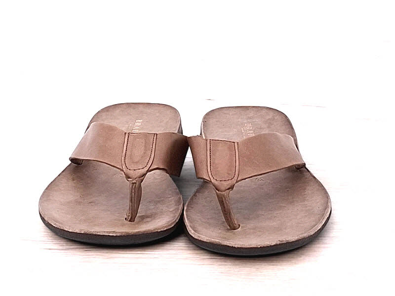 Brador Zehenpantoffel Cromo Rum