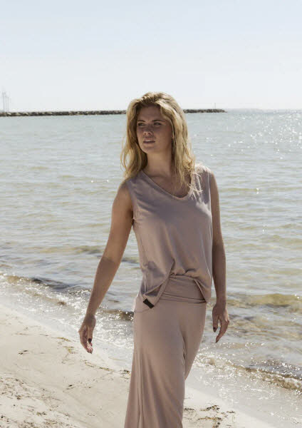 Henriette Steffensen HSCPH ApS Top V-Neck nude