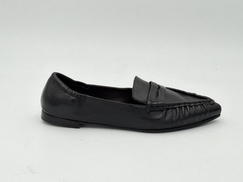 Rebecca White Slipper Wash Nappa Black
