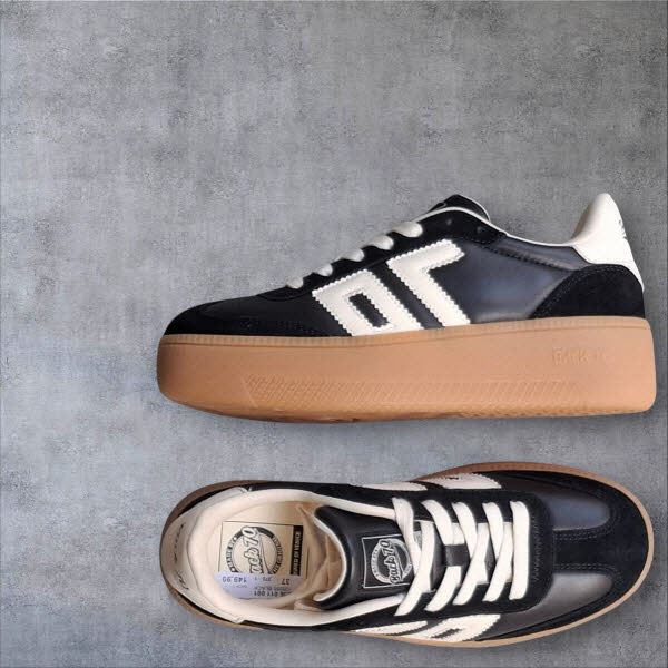 BACK 70 Spongy Nappa black