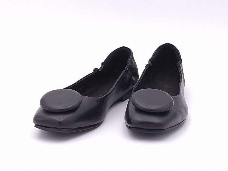 Rebecca White Ballerina Knopf nero