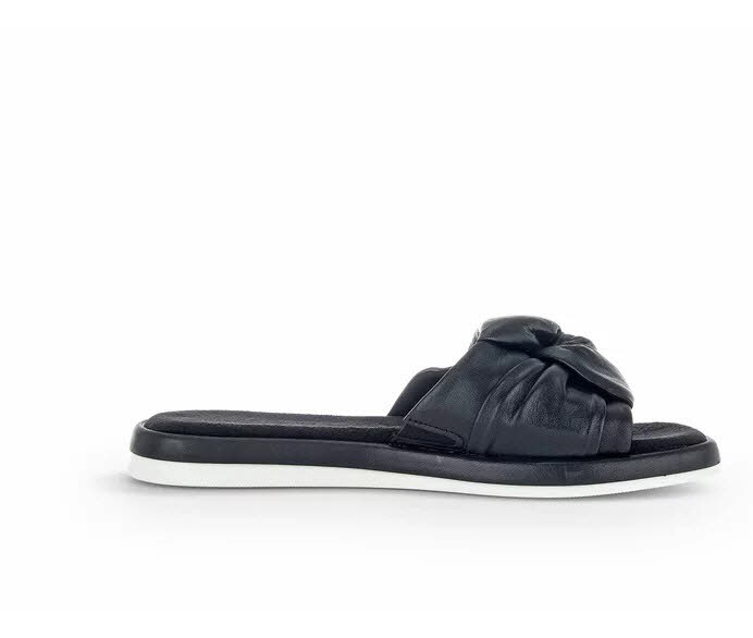 Gabor Pantoffel flach schwarz