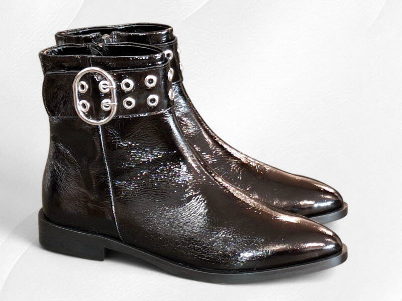 Gianluca Pisati Lorena Knautschlack Nera