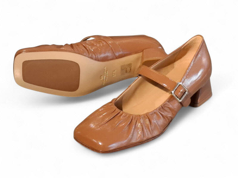 Giovanni Fabiani Pumps Miristica