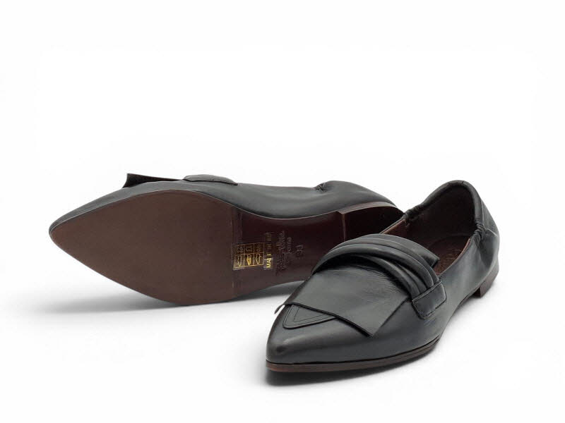 Rebecca White Slipper Zoom black