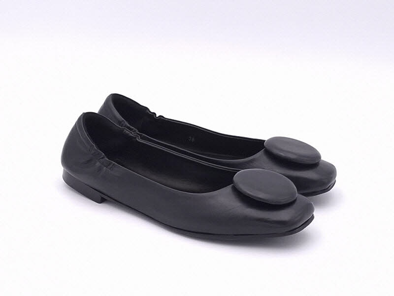 Rebecca White Ballerina Knopf nero