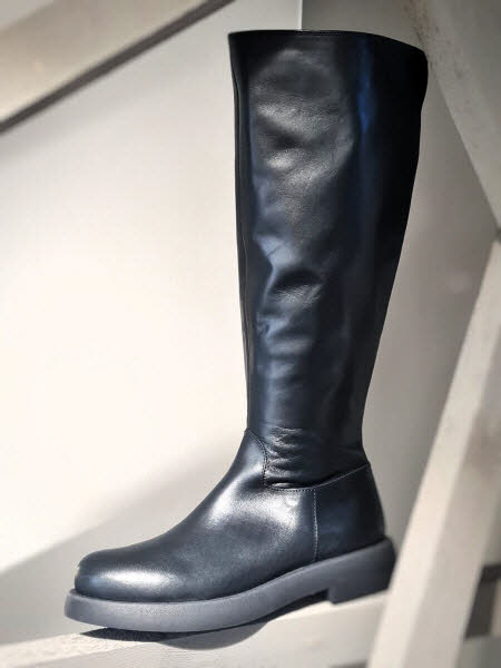 Patrizia Bonfanti Dover Stiefel Leslie Black