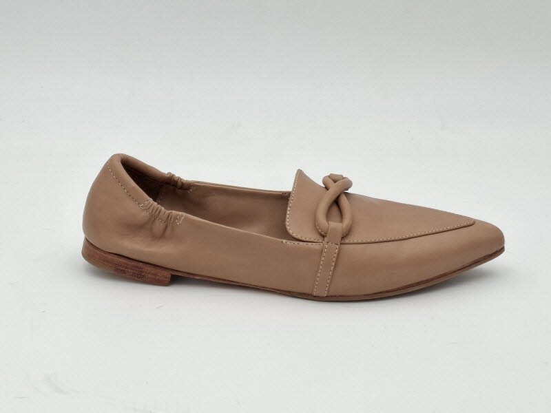 Rebecca White Slipper Wash Nappa Soil