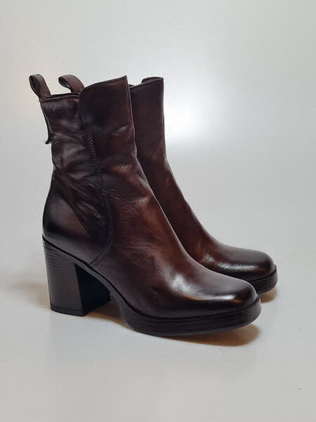 MJUS Stieflette Absatz chocolate