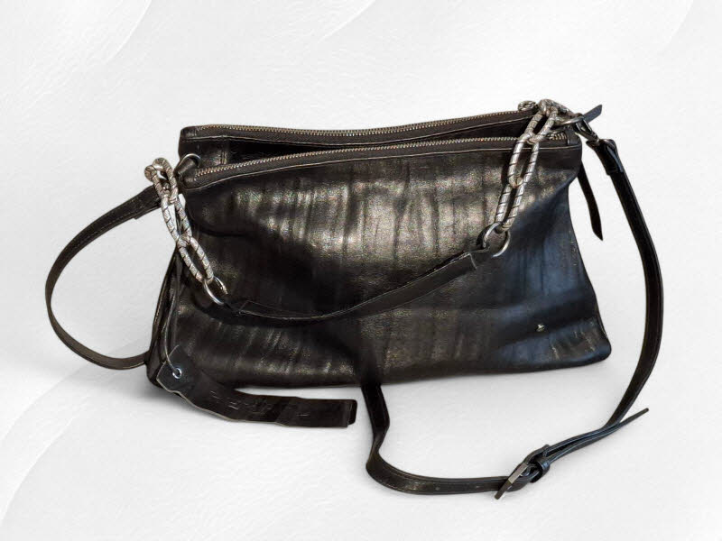 Rehard Tasche/CowCrinkle/black