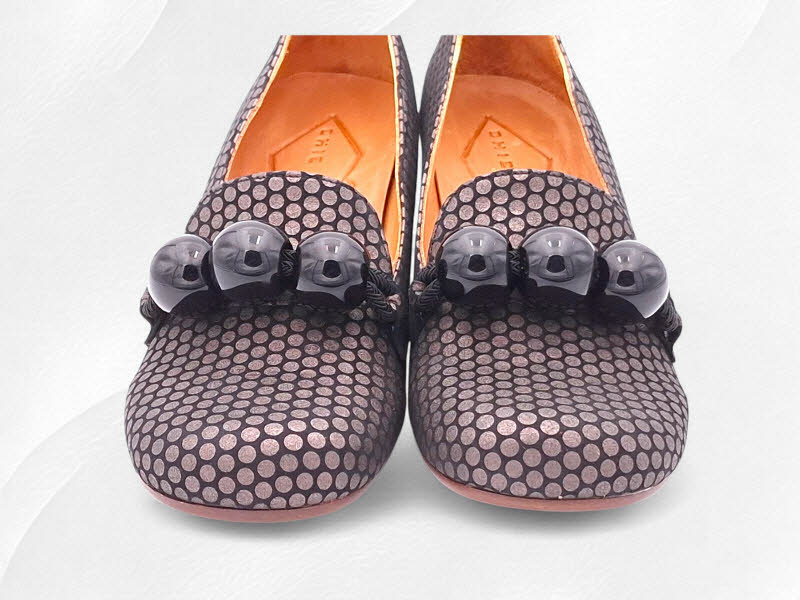 Chie Mihara Mumba Moony negro Bild 10 Chie Mihara Mumba Moony negro