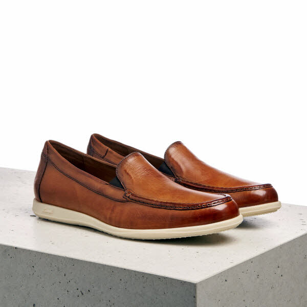 LLOYD Herrenslipper Julien cognac